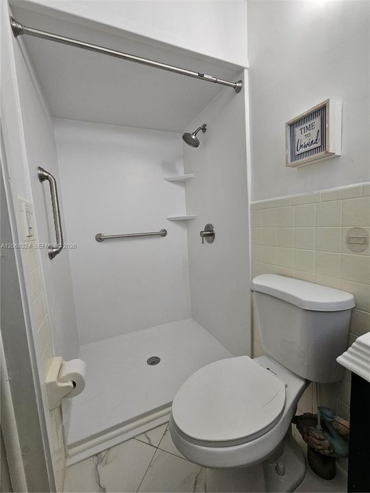 For Rent: $2,700 (2 beds, 2 baths, 1292 Square Feet)