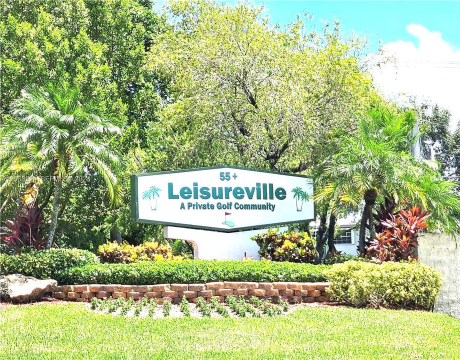 For Rent: $2,700 (2 beds, 2 baths, 1292 Square Feet)