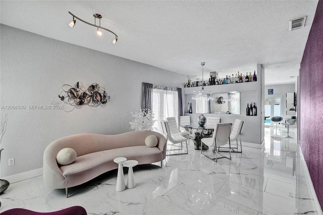 For Sale: $725,000 (3 beds, 2 baths, 1501 Square Feet)