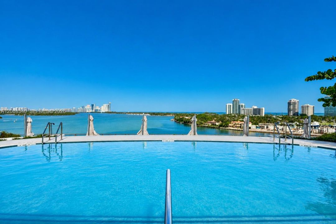 For Sale: $6,300,000 (3 beds, 4 baths, 4004 Square Feet)