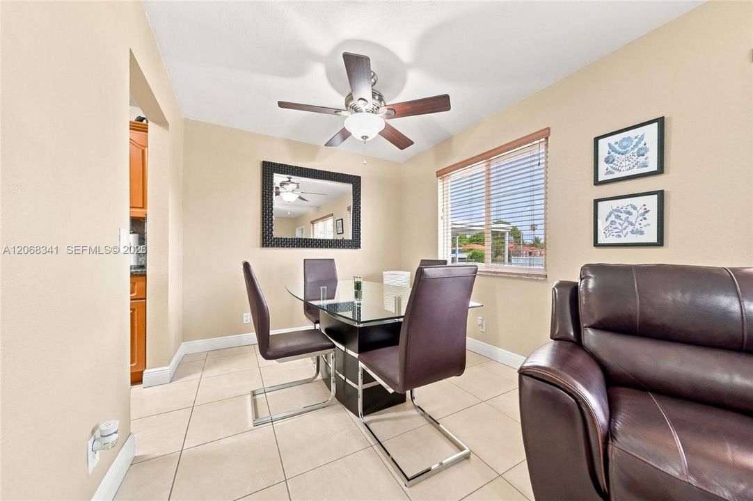 For Sale: $899,000 (7 beds, 3 baths, 3227 Square Feet)