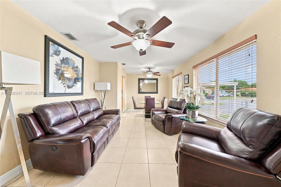 For Sale: $899,000 (7 beds, 3 baths, 3227 Square Feet)