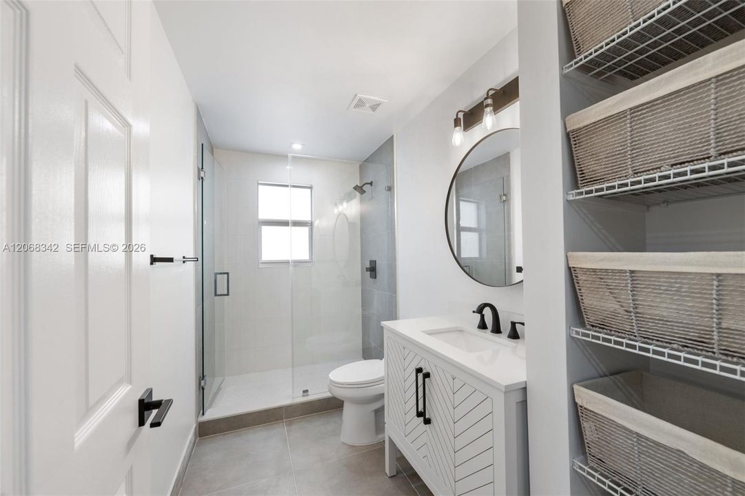 For Sale: $1,749,000 (0 beds, 0 baths, 3528 Square Feet)