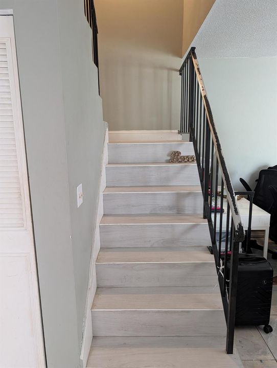 12055 stairs