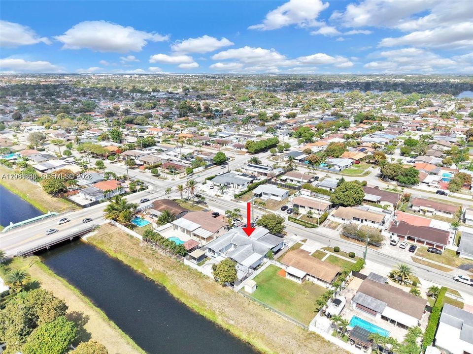 En Renta: $3,900 (3 camas, 2 baños, 2627 Pies cuadrados)