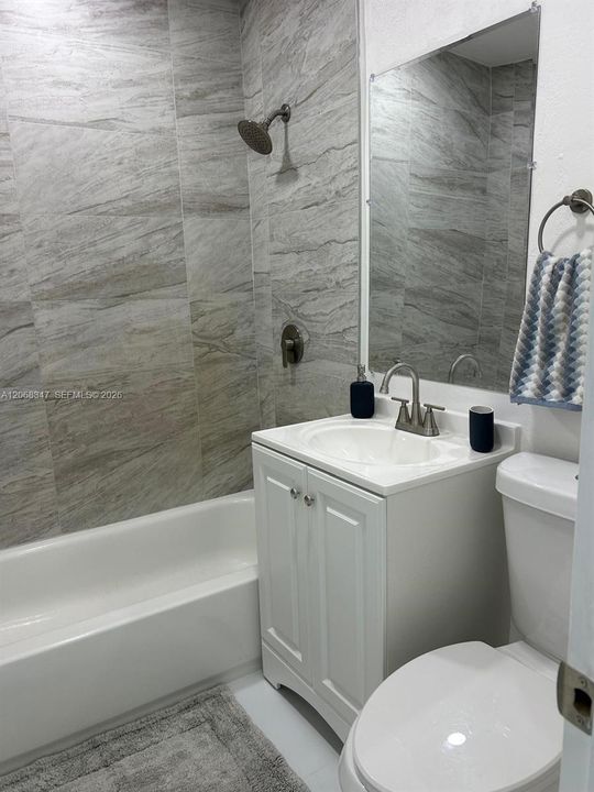 For Rent: $2,900 (3 beds, 2 baths, 1233 Square Feet)