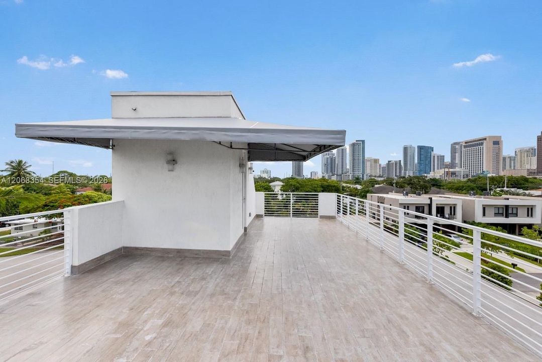 For Sale: $1,459,999 (3 beds, 3 baths, 2278 Square Feet)