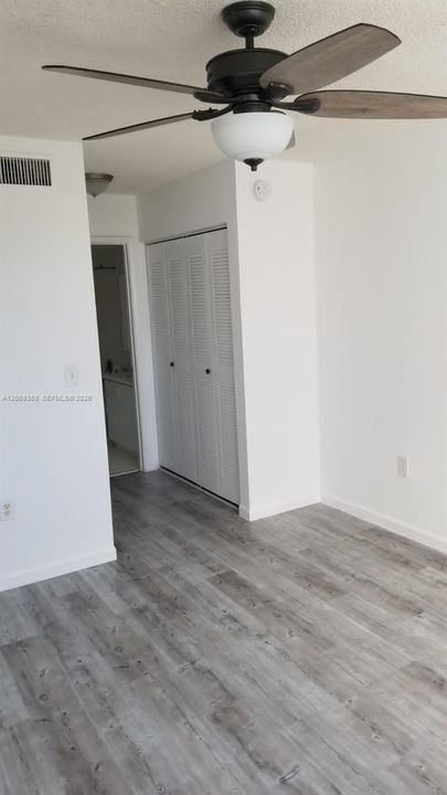 For Sale: $237,000 (2 beds, 2 baths, 1105 Square Feet)