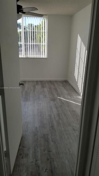 For Sale: $237,000 (2 beds, 2 baths, 1105 Square Feet)