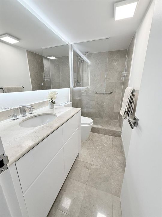 В аренду: $6,250 (2 спален, 2 ванн, 1056 Квадратных фут)