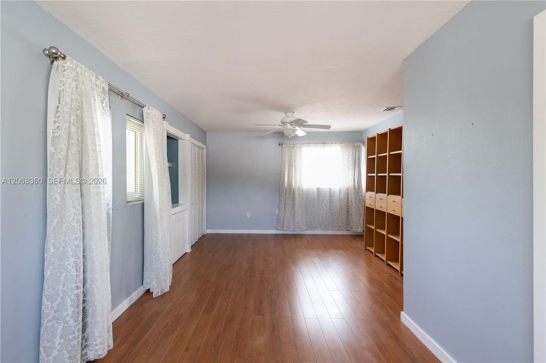 For Sale: $1,260,300 (3 beds, 2 baths, 1998 Square Feet)