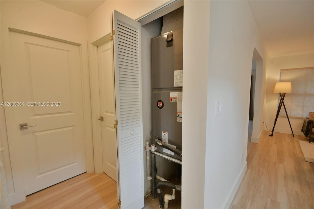 For Sale: $630,000 (3 beds, 2 baths, 2018 Square Feet)