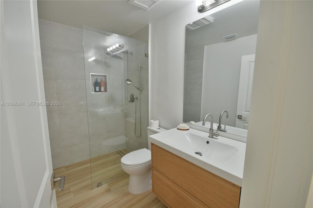 For Sale: $630,000 (3 beds, 2 baths, 2018 Square Feet)