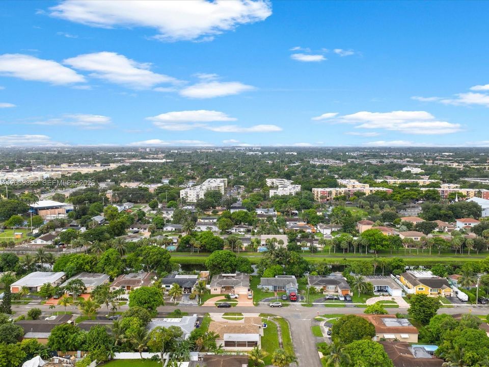 Activo con contrato: $419,999 (3 camas, 2 baños, 1851 Pies cuadrados)