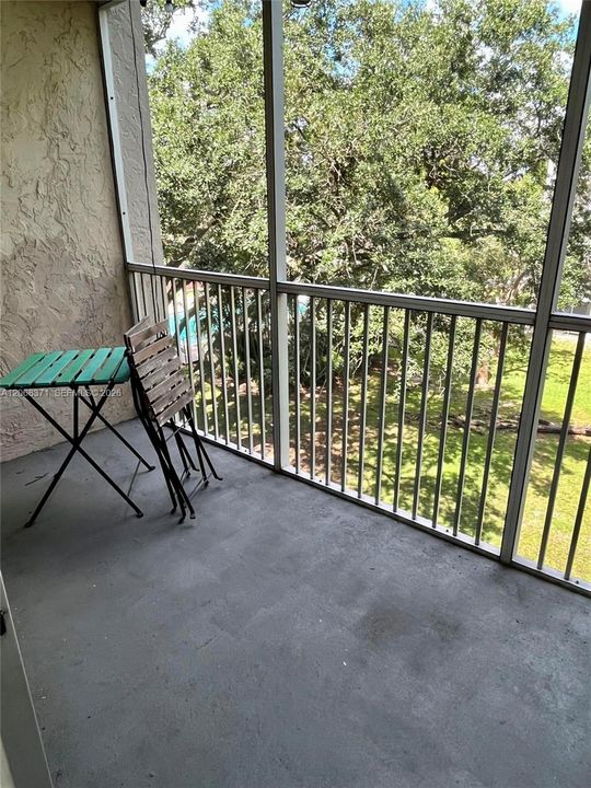 For Rent: $1,625 (1 beds, 1 baths, 835 Square Feet)