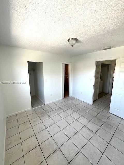 For Sale: $325,000 (3 beds, 2 baths, 1025 Square Feet)