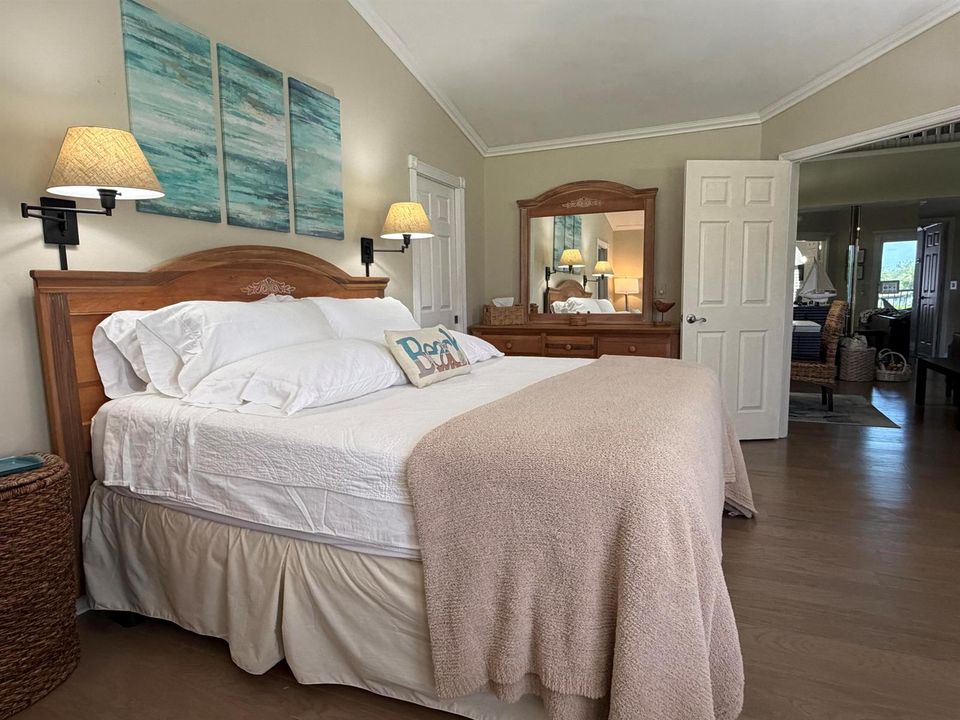 Primary Bedrom