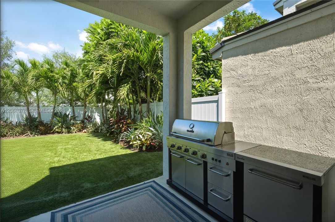 For Sale: $579,000 (3 beds, 2 baths, 1446 Square Feet)