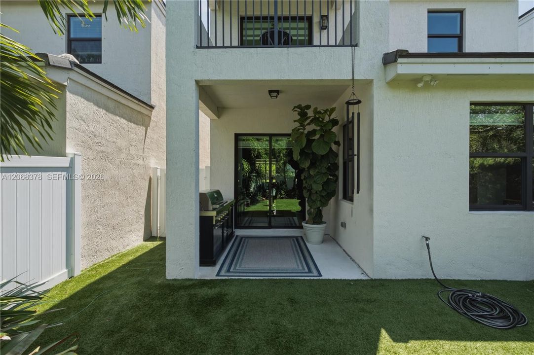For Sale: $579,000 (3 beds, 2 baths, 1446 Square Feet)
