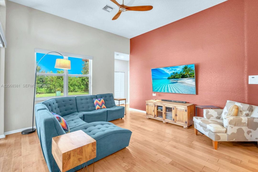 For Sale: $1,300,000 (4 beds, 3 baths, 2590 Square Feet)