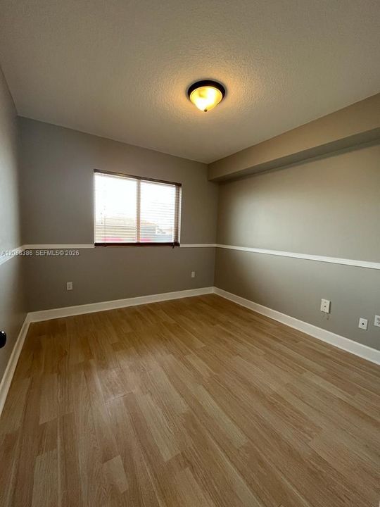 For Rent: $2,000 (2 beds, 2 baths, 809 Square Feet)