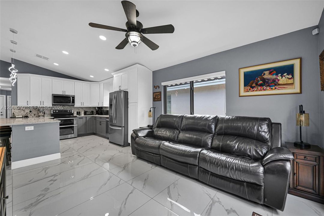 For Sale: $635,000 (4 beds, 2 baths, 1510 Square Feet)
