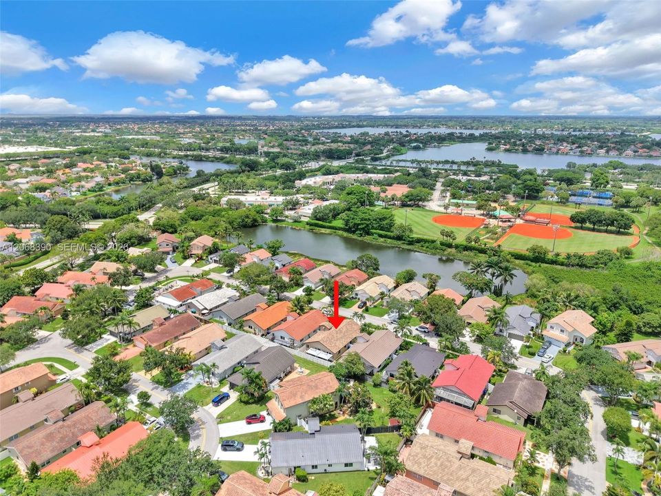 For Sale: $635,000 (4 beds, 2 baths, 1510 Square Feet)