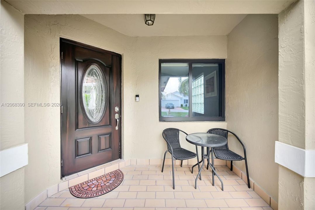 For Sale: $635,000 (4 beds, 2 baths, 1510 Square Feet)