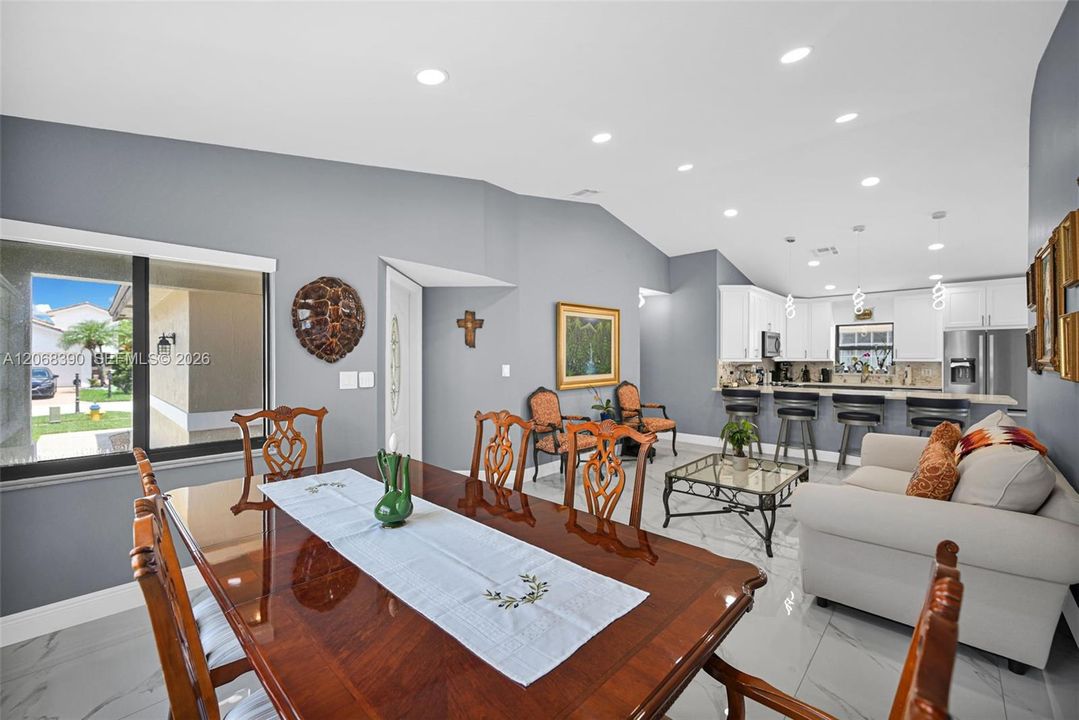 For Sale: $635,000 (4 beds, 2 baths, 1510 Square Feet)