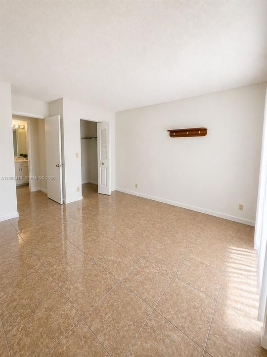 В аренду: $1,600 (1 спален, 1 ванн, 625 Квадратных фут)