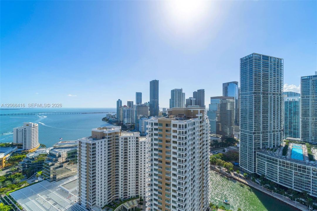 For Sale: $2,750,000 (3 beds, 4 baths, 2631 Square Feet)
