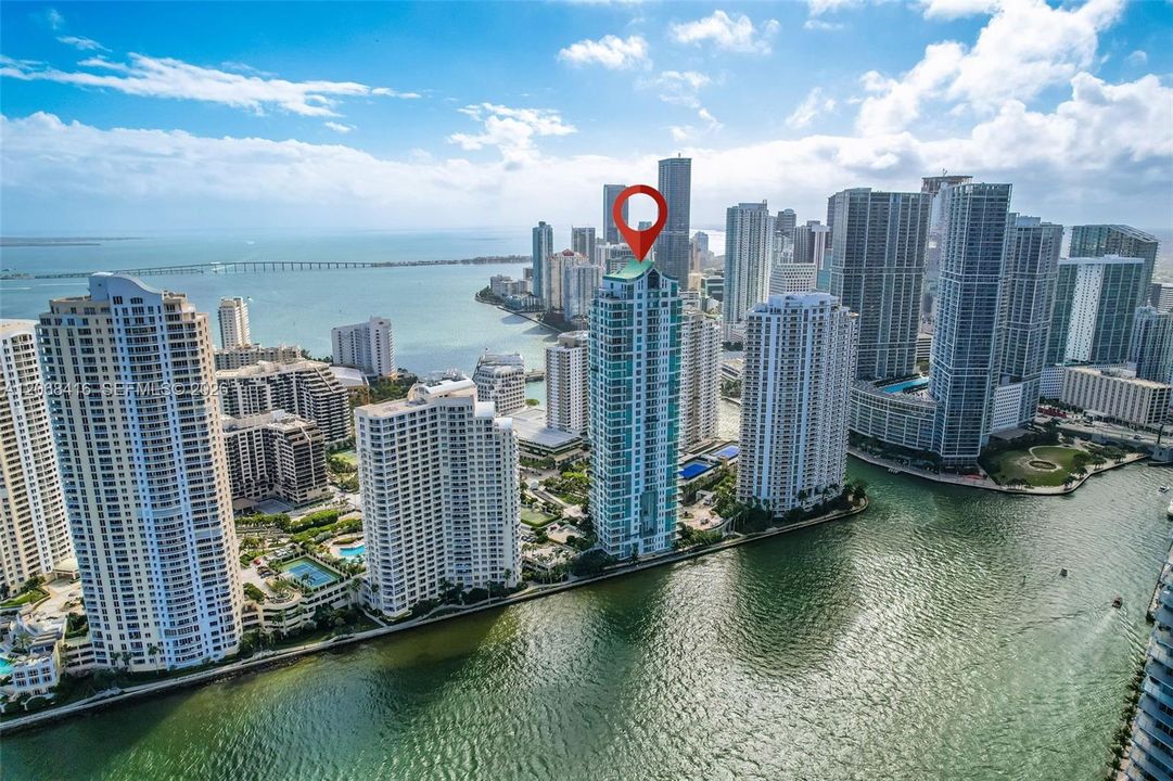For Sale: $2,750,000 (3 beds, 4 baths, 2631 Square Feet)
