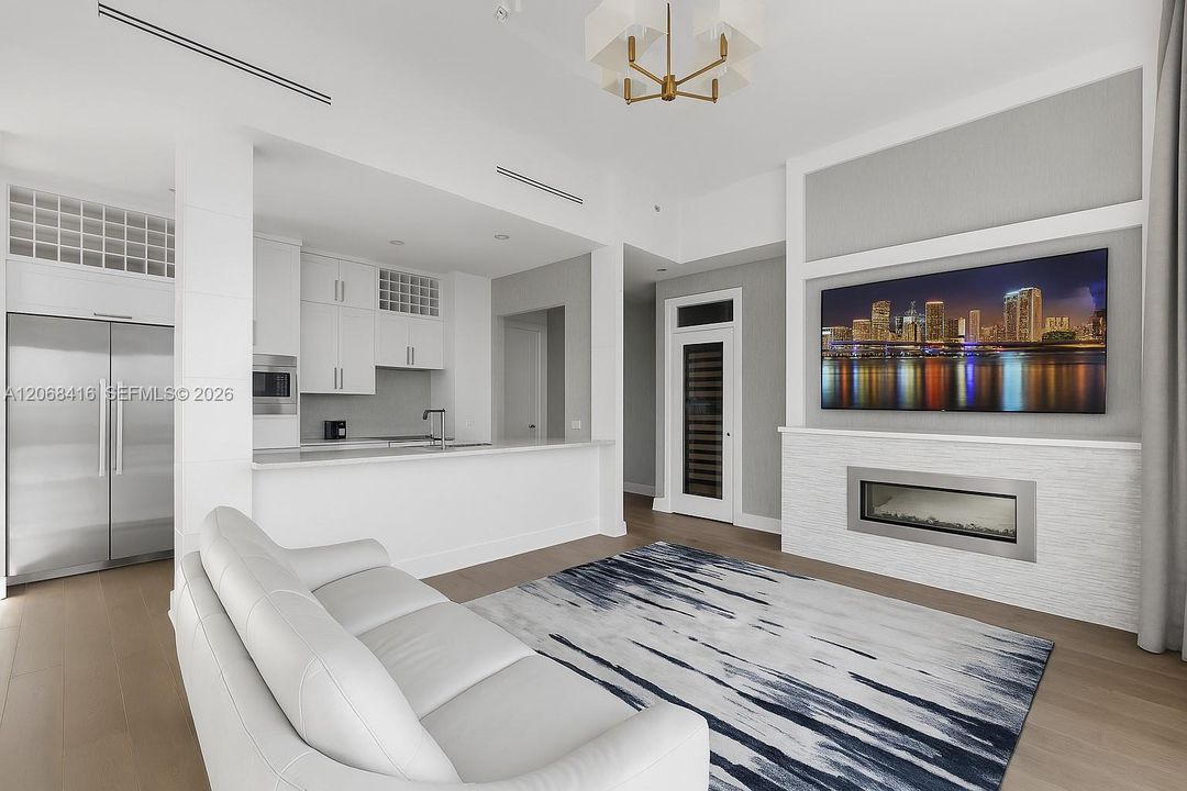 For Sale: $2,750,000 (3 beds, 4 baths, 2631 Square Feet)