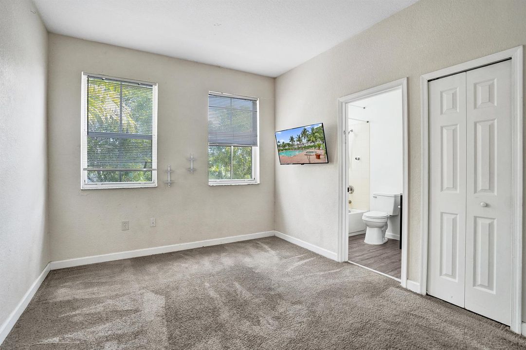 2nd Bedroom Ensuite