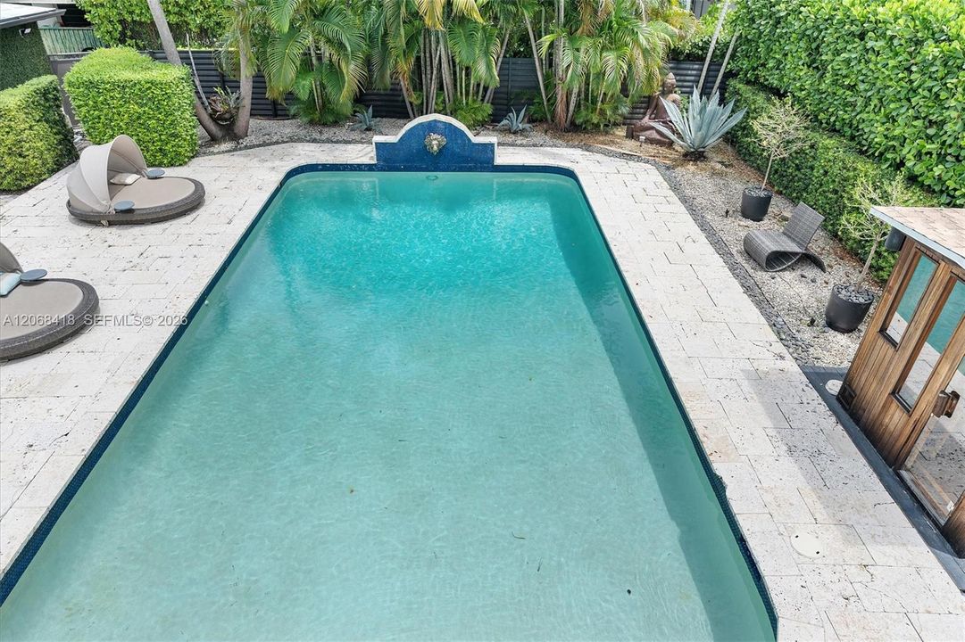 For Sale: $4,399,000 (5 beds, 4 baths, 3955 Square Feet)