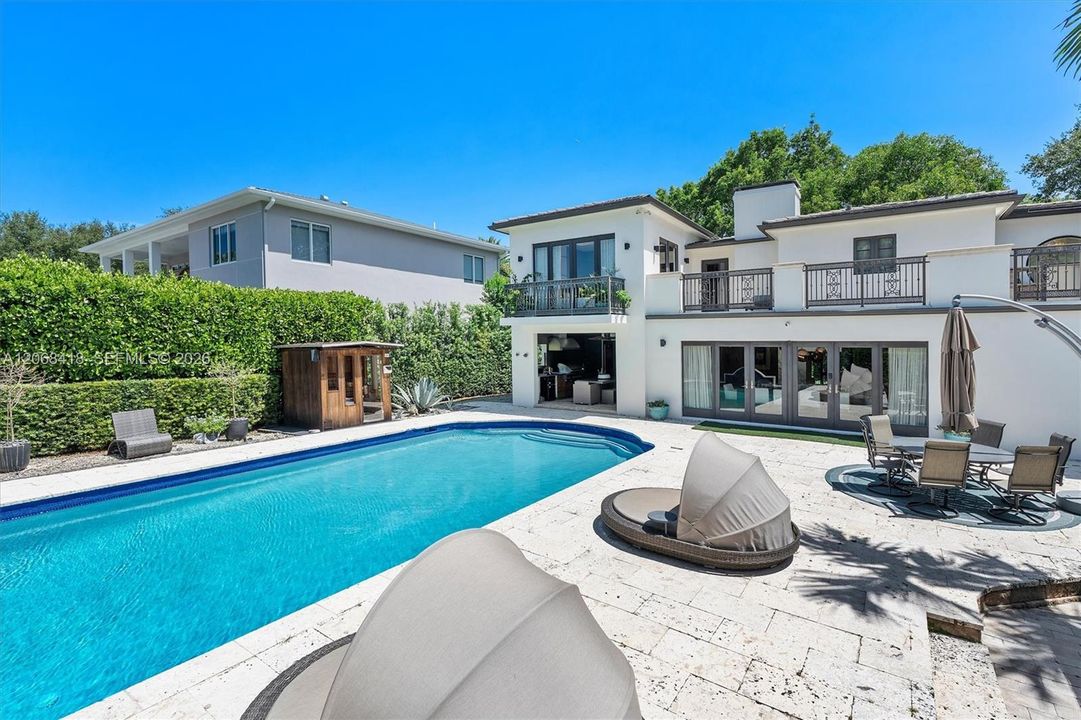 For Sale: $4,399,000 (5 beds, 4 baths, 3955 Square Feet)