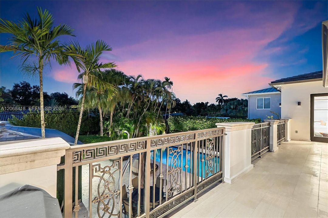 For Sale: $4,399,000 (5 beds, 4 baths, 3955 Square Feet)