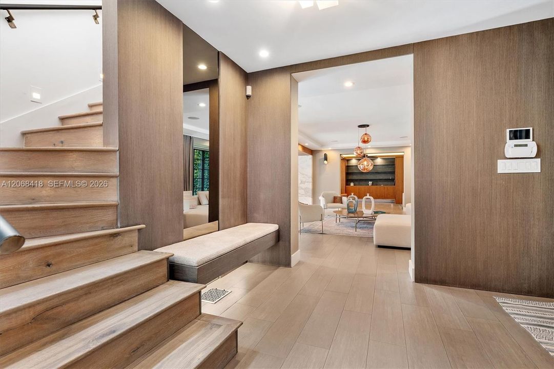 For Sale: $4,399,000 (5 beds, 4 baths, 3955 Square Feet)