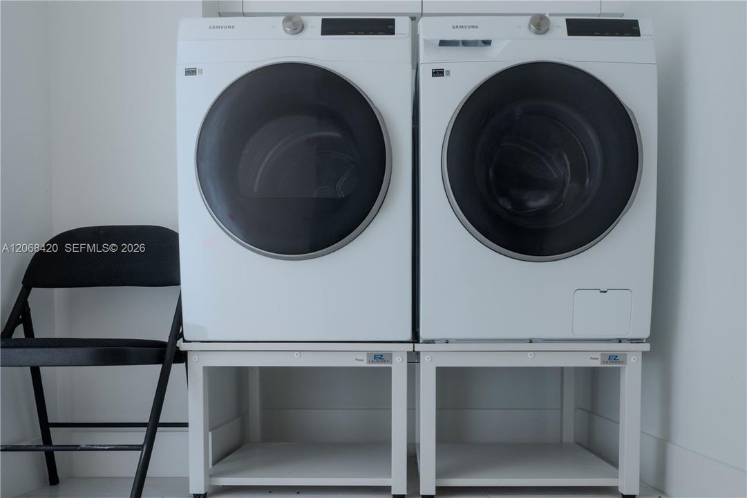 En Renta: $20,000 (3 camas, 3 baños, 2115 Pies cuadrados)