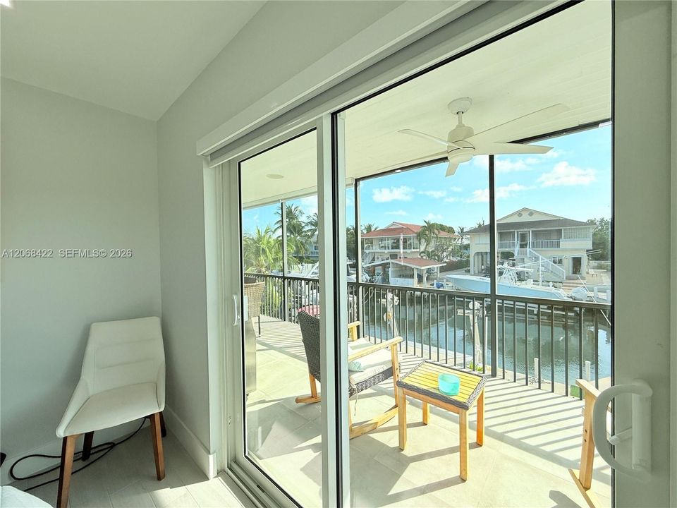For Sale: $1,795,000 (3 beds, 2 baths, 1260 Square Feet)