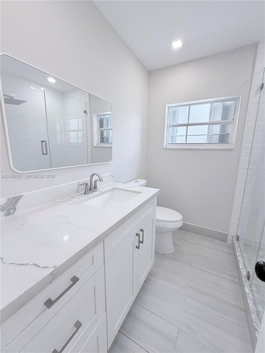 For Sale: $575,000 (3 beds, 2 baths, 1104 Square Feet)