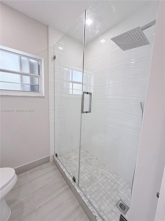 For Sale: $575,000 (3 beds, 2 baths, 1104 Square Feet)