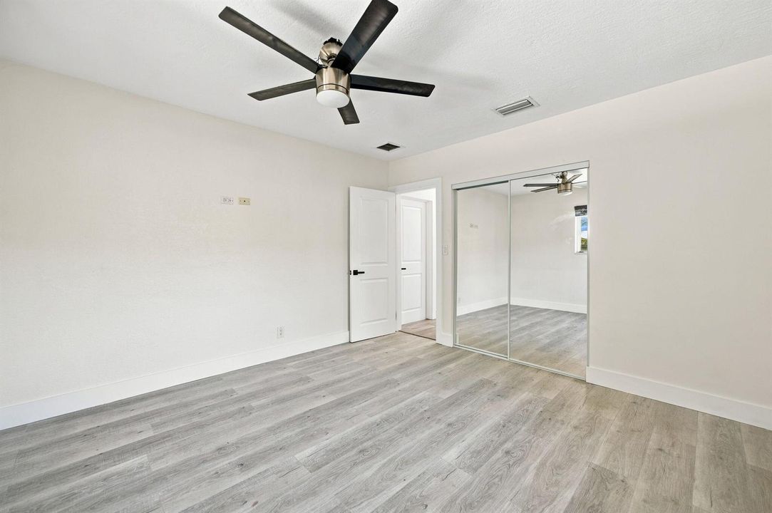 20-web-or-mls-6530-hayes-st