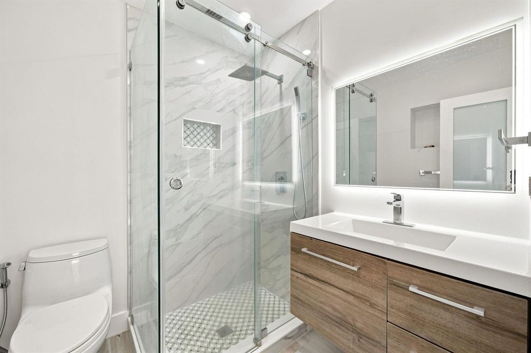 21-web-or-mls-6530-hayes-st