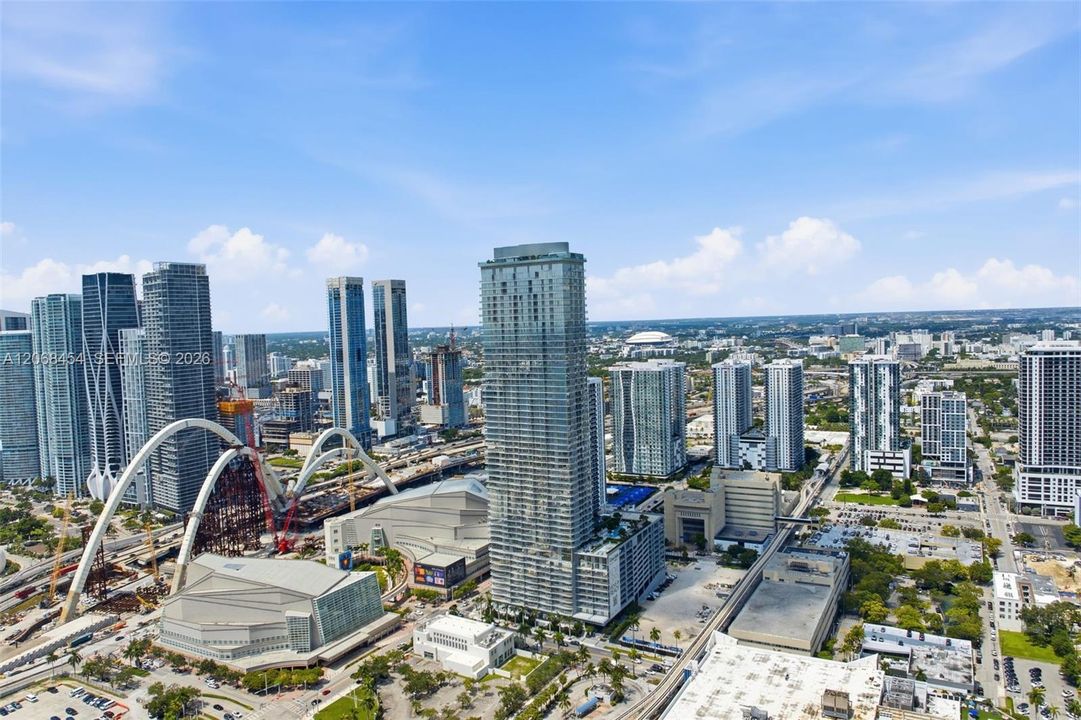 For Sale: $1,350,000 (1 beds, 2 baths, 1216 Square Feet)