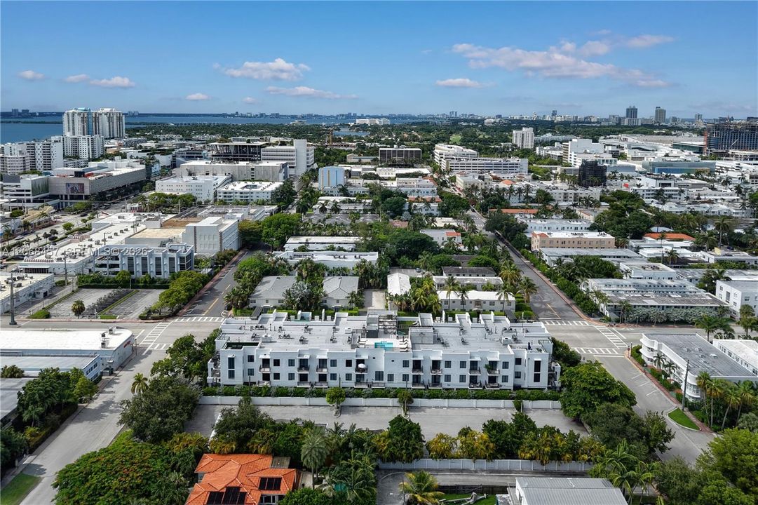 For Rent: $8,900 (2 beds, 2 baths, 1476 Square Feet)