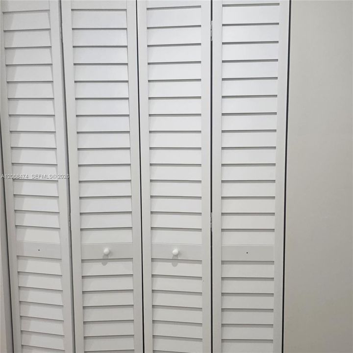 For Rent: $2,900 (3 beds, 2 baths, 1652 Square Feet)