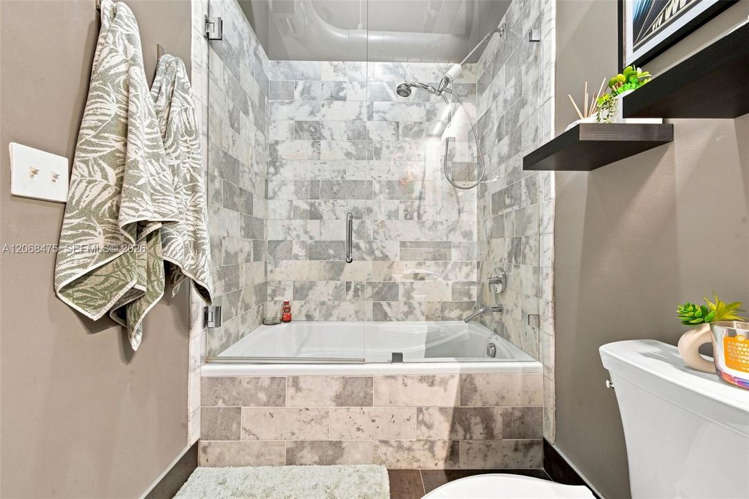 For Sale: $749,900 (2 beds, 2 baths, 1596 Square Feet)
