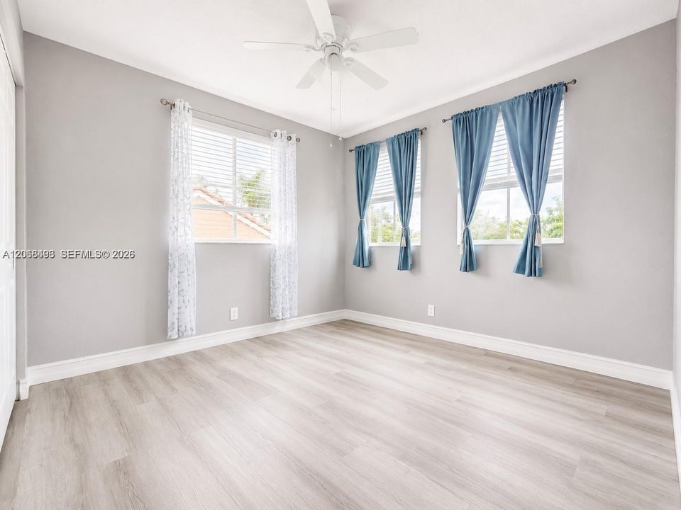 For Rent: $5,250 (4 beds, 2 baths, 2022 Square Feet)