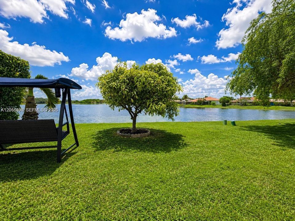 For Rent: $5,250 (4 beds, 2 baths, 2022 Square Feet)